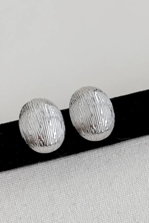 Korean-Style Minimalist Metallic Texture Short Trendy Earrings for Women - High-End Sophisticated Vibe 2025 Collection