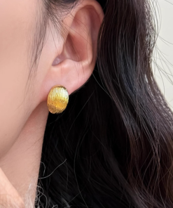 Korean-Style Minimalist Metallic Texture Short Trendy Earrings for Women - High-End Sophisticated Vibe 2025 Collection