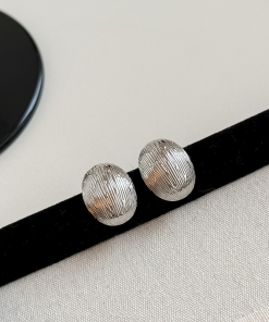 Korean-Style Minimalist Metallic Texture Short Trendy Earrings for Women - High-End Sophisticated Vibe 2025 Collection