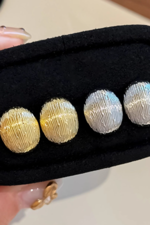 Korean-Style Minimalist Metallic Texture Short Trendy Earrings for Women - High-End Sophisticated Vibe 2025 Collection