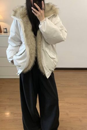 Korean Style Pumpkin Fur Patchwork Floral Collar Down Jacket for Women - Gathered Hem, Loose Fit, Cozy Chic Outerwear