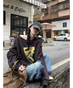 Korean Style Pumpkin Printed Sweatshirt for Women, Loose Casual Round Neck Off-Shoulder Deep Gray Top