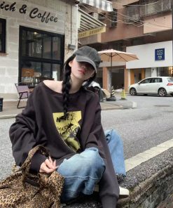 Korean Style Pumpkin Printed Sweatshirt for Women, Loose Casual Round Neck Off-Shoulder Deep Gray Top