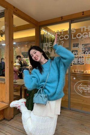 Korean Style Pumpkin Thick Warm Mink Cashmere Sweater for Women, Loose Fit Winter Knit Top