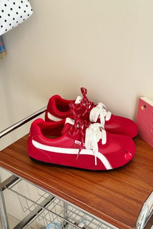 Korean Style Racing Shoes for Women - 2025 Summer Mesh Breathable Soft Sole Thick Sole Sports Trainers