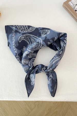 Korean-Style Retro Blue Paisley Silk Scarf - 2025 Spring/Summer Artistic Fashion Neck Accessory