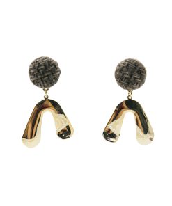Korean Style Retro Color-Blocking Plaid Knitted Button Earrings with U-Shaped S925 Silver Needle for Autumn/Winter Fashion