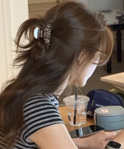 Korean-Style Retro Leopard Print Acetate Hair Claw - Fashionable High-End Versatile Shark Clip Hair Accessory