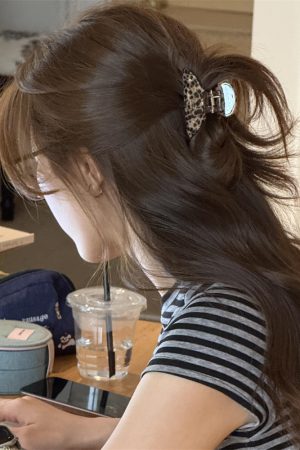 Korean-Style Retro Leopard Print Acetate Hair Claw - Fashionable High-End Versatile Shark Clip Hair Accessory