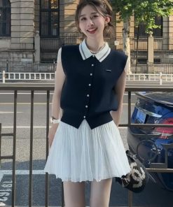 Korean-Style Sleeveless Knitted Polo Top for Women - Summer College Fashion, Slimming and Stylish Vest