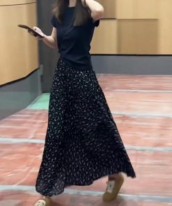 Korean Style Slim-Fit Lapel Top and Wide-Leg Pants Two-Piece Set - Women's Summer 2025 Fashion Outfit.