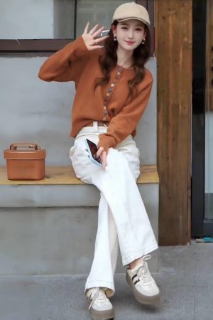 Korean-Style Soft Knitted Sweater & Denim Wide-Leg Pants Matching Set for Autumn/Winter - Fashionable Age-Reducing Two-Piece Outfit