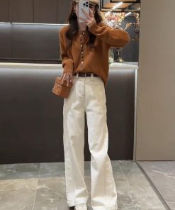 Korean-Style Soft Knitted Sweater & Denim Wide-Leg Pants Matching Set for Autumn/Winter - Fashionable Age-Reducing Two-Piece Outfit