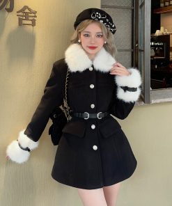 Korean-Style Soft Long Woolen Coat with Fur Collar and Waist Definition for Winter Fashion