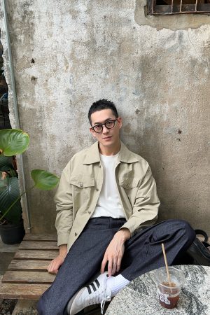 Korean Style Solid Color Lapel Windbreaker Jacket for Men - High-Quality Casual Loose Coat for Spring Fashion
