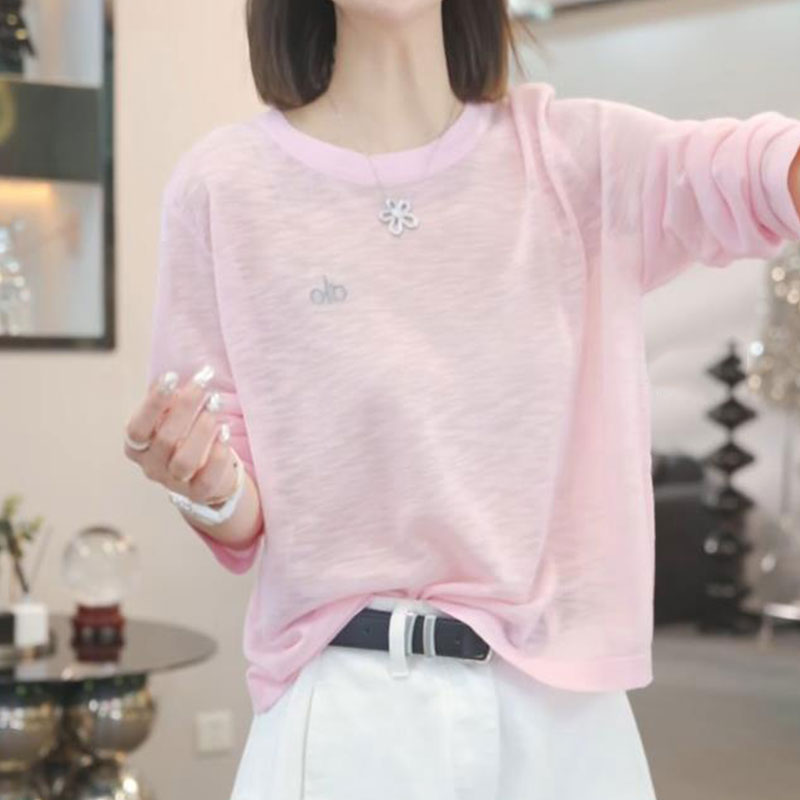 Korean Style Solid Color T-Shirt for Women - Trendy Summer 2025 Casual Top for Petite Sizes Korean Style Solid Color T-Shirt for Women - Trendy Summer 2025 Casual Top for Petite Sizes