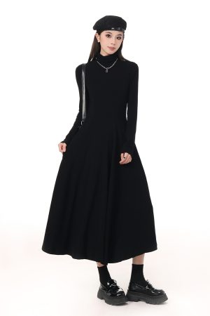 Korean-Style Spring Dress 2025 Solid Color High-Neck Waist-Cinching Slim A-Line Fleece Long Skirt for Layering