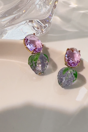 Korean Style Strawberry Ice Crystal Stud Earrings - High-End Acrylic Sweet Design for Women - 2025 Trendy Fashion Jewelry