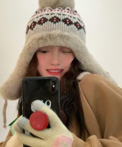 Korean Style Striped Plush Winter Hat for Women, Cold-Proof Cycling Cap with Ear Protection, Versatile Lei Feng Design 2025