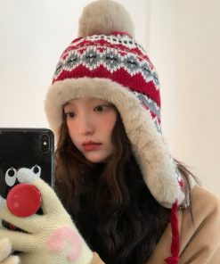Korean Style Striped Plush Winter Hat for Women, Cold-Proof Cycling Cap with Ear Protection, Versatile Lei Feng Design 2025