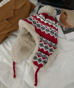 Korean Style Striped Plush Winter Hat for Women, Cold-Proof Cycling Cap with Ear Protection, Versatile Lei Feng Design 2025