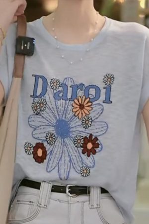 Korean Style Summer 2025 Thin Knit Short Sleeve Women's T-Shirt - Loose Slim Fit Round Neck Top for Effortless Chic