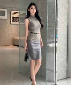 Korean Style Summer Elegant Sleeveless Knitted Top with Half High Neck and Waist-Defined Design in Solid Color