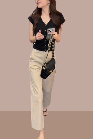 Korean Style Summer Outfit Set for Women - Short Sleeve Top & High-Waisted Slimming Casual Pants, Two-Piece Set