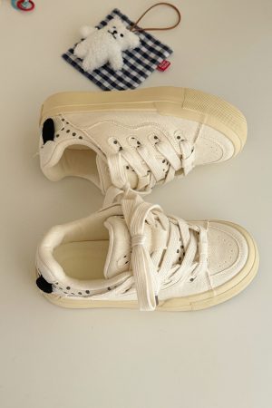 Korean Style Thick-Soled Canvas Sneakers for Women - Versatile White Dog Print Shoes 2025 Trend