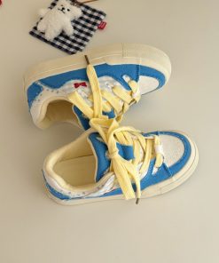 Korean Style Thick-Soled Canvas Sneakers for Women - Versatile White Dog Print Shoes 2025 Trend