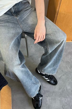 Korean Style Washed Blue and White Denim Pants for Men, Loose Straight Casual Trousers, Relaxed Fit 90s Fashion