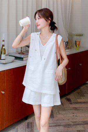 Korean-Style White Sleeveless Vest and Wide-Leg Shorts Two-Piece Set for Women - 2025 Summer High-End Fashion