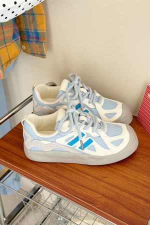 Korean Style White Thick-Soled Sneakers for Women â€“ 2025 Versatile Soft-Sole Training and Hiking Shoes