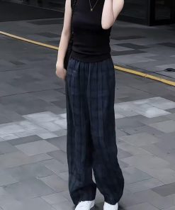 Korean Style Women's Summer Two-Piece Set: Slim-Fit Lapel Top & Age-Reducing Wide-Leg Pants for a Chic Look