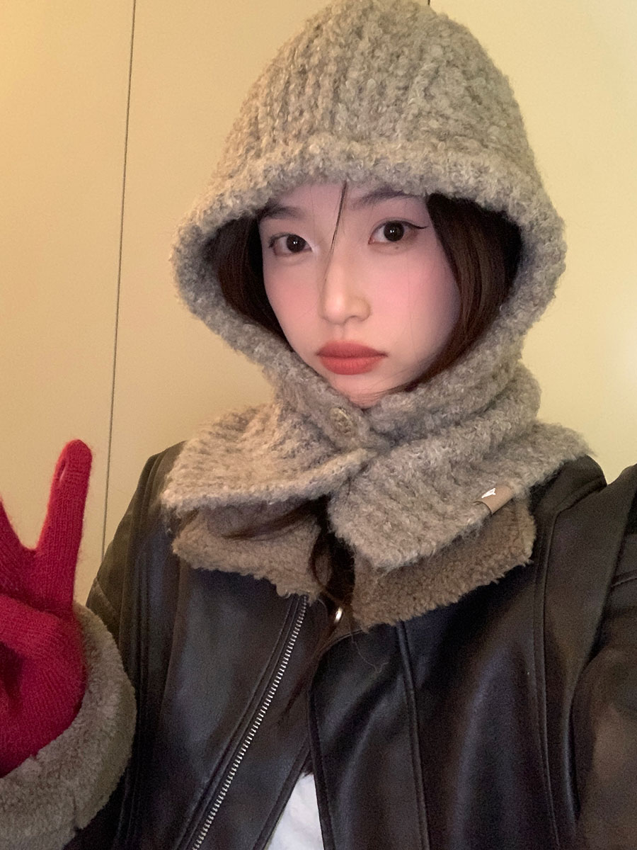 Korean Style Wool Knitted Scarf Hat for Women - 2025 Winter Cycling Neck Guard with Face-Shaping Design Korean Style Wool Knitted Scarf Hat for Women - 2025 Winter Cycling Neck Guard with Face-Shaping Design