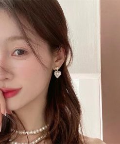 Korean Style Zirconia Resin Heart Earrings for Women, Minimalist Elegant Fashion Studs, Versatile Jewelry Accessory