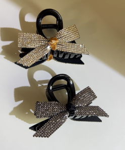 Korean Velvet Butterfly Knot Hair Clip - Ultra-Shiny Rhinestone Medium-Sized Hair Claw for Stylish Looks