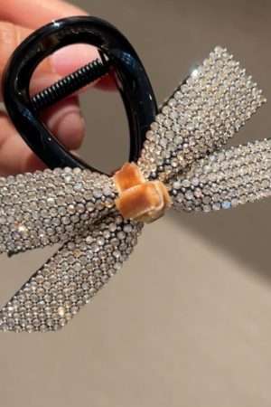 Korean Velvet Butterfly Knot Hair Clip - Ultra-Shiny Rhinestone Medium-Sized Hair Claw for Stylish Looks