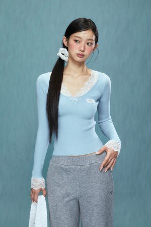 Lace Base Long Sleeve Top for Women - Slim Fit Autumn Winter Shirt, Versatile Fashionable Inner Wear for 2025