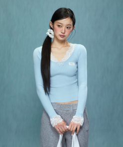 Lace Base Long Sleeve Top for Women - Slim Fit Autumn Winter Shirt, Versatile Fashionable Inner Wear for 2025