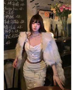 Lace Sweet and Spicy Bodycon Top with Mermaid Skirt - Elegant Winter Outfit for Young Ladies, Perfect for Night Banquets and Formal Events