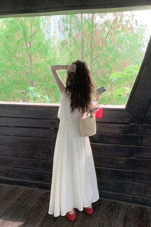 Lace-Trimmed Sleeveless Halter Top & Long Skirt Two-Piece Set - French Style Summer Fashion Trend for Women