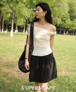 Lace-Trimmed V-Neck Short Top and Skirt Set - Women's 90s Inspired Y2K Fashion Ensemble