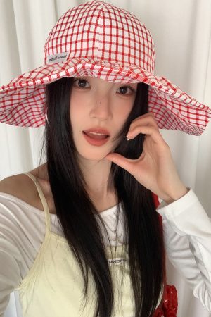 Large Brim Blue Checkered Fisherman's Hat for Women - Summer Sunshade Bucket Hat, Small Face Outdoor Sun Protection