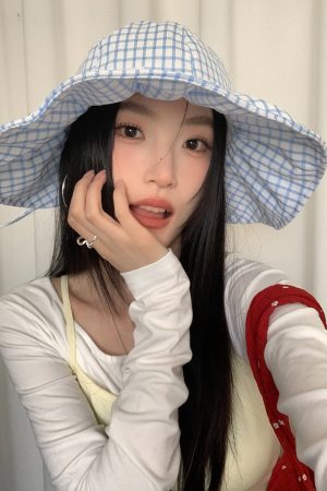 Large Brim Blue Checkered Fisherman's Hat for Women - Summer Sunshade Bucket Hat, Small Face Outdoor Sun Protection