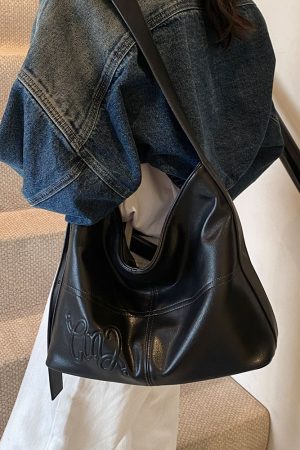 Large-Capacity Minimalist Tote Bag for Women - Fashionable Shoulder Bag for Commuting, Artistic Design, Spring/Summer 2025