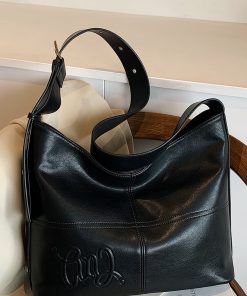 Large-Capacity Minimalist Tote Bag for Women - Fashionable Shoulder Bag for Commuting, Artistic Design, Spring/Summer 2025