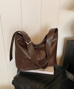 Large-Capacity Minimalist Tote Bag for Women - Fashionable Shoulder Bag for Commuting, Artistic Design, Spring/Summer 2025