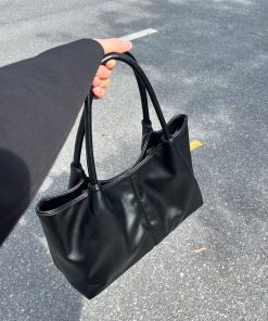 Large Capacity Niche Design Tote Bag for Daily Use, Commuter Shoulder Bag, Trendy Fashion in Japan and South Korea