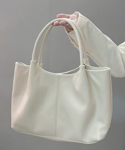Large Capacity Niche Design Tote Bag for Daily Use, Commuter Shoulder Bag, Trendy Fashion in Japan and South Korea